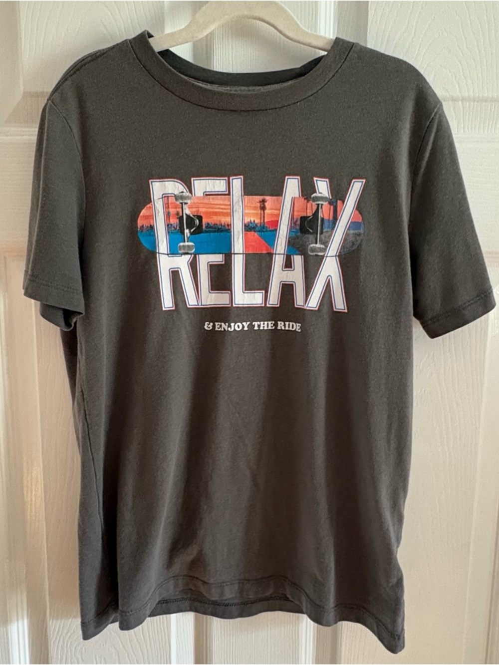 Old Navy Boys Skateboard Graphic Tee Charcoal Gray Large 10-12 Cotton Blend